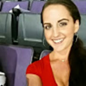 Meet your Posher, Jenni